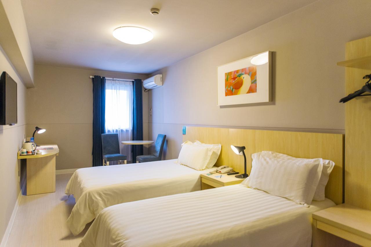 Jinjiang Inn Changchun Hongqi Street Exterior photo